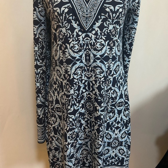 White House Black Market Floral Long Sleeve Dress - Picture 2 of 11